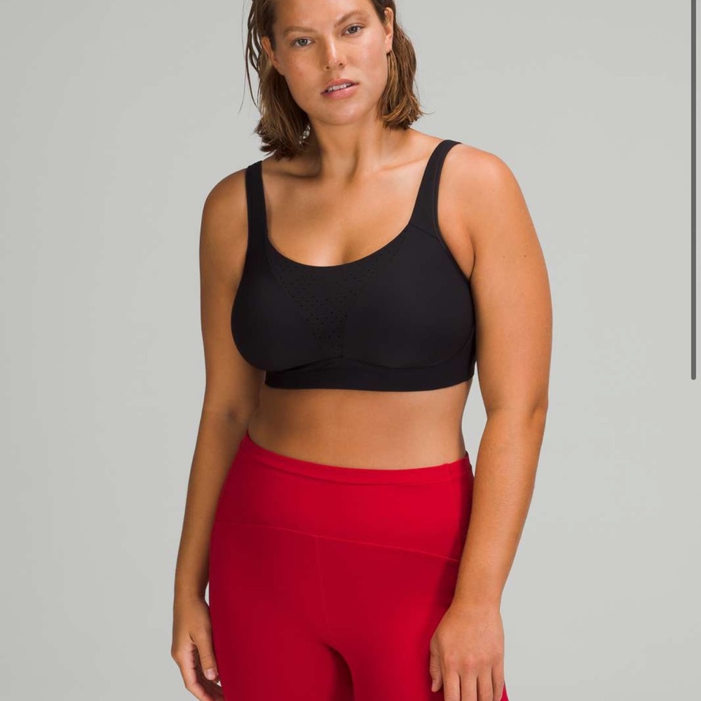 Lululemon Run Times Bra High Support, B–G Cups size 34C Black